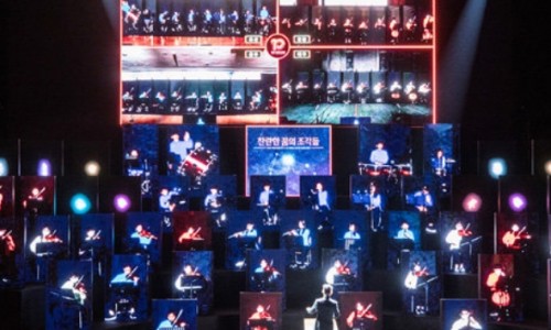 [동아일보] ‘꿈의 오케스트라’ 55개 LED패널에 한명 한명이…