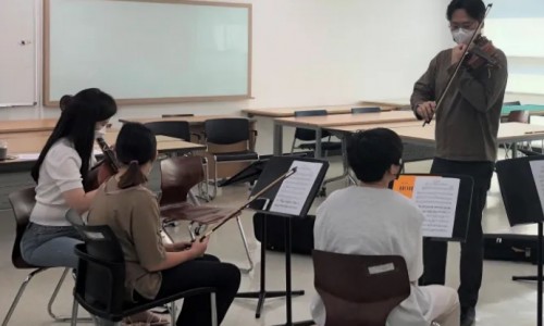[경향신문] "바이올린만 주지 않고 교육도 함께 해요"…서초음악꿈나무 악기교육 아카데미  