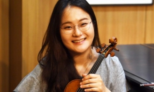 [서울신문] “팬데믹으로 척박해진 시간… 제 바이올린으로 생명력 되찾길”